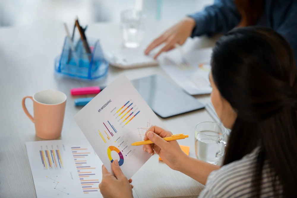 Process analysis overview with data-driven operations illustration